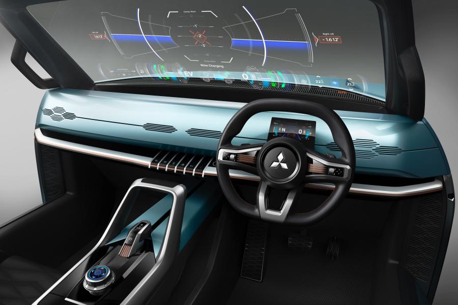 Торпедо Mitsubishi MI-TECH Concept 2019 года  (фото 10 из 11)